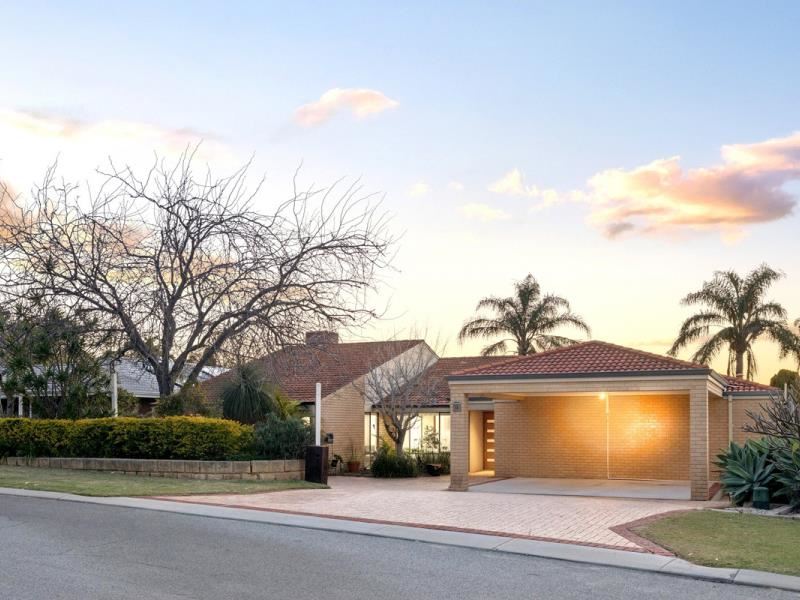 38 Castlefern Way, Duncraig WA 6023