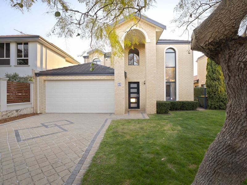 5 Kurren Court, Mount Claremont WA 6010