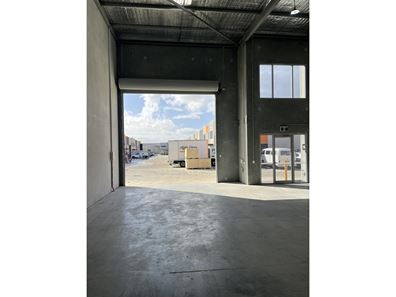 18/37 Supreme Loop, Gnangara WA 6077