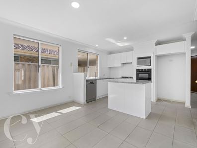 2/145 Fitzroy Road, Rivervale WA 6103