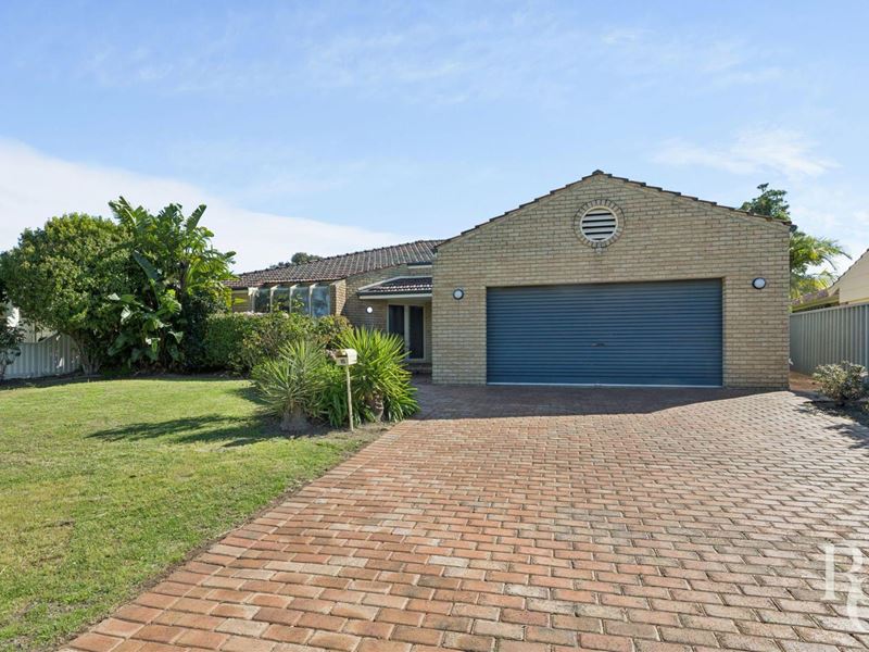 15 Raine Terrace, Winthrop