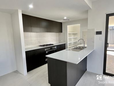 36 Jerdacuttup Loop, Brabham WA 6055