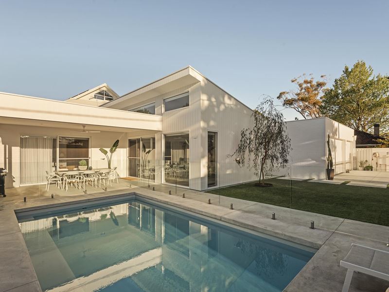 32 Smith Street, Beaconsfield