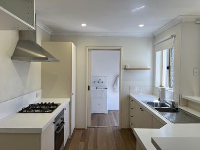 Unit 4/99-103 Armstrong Road, Wilson WA 6107