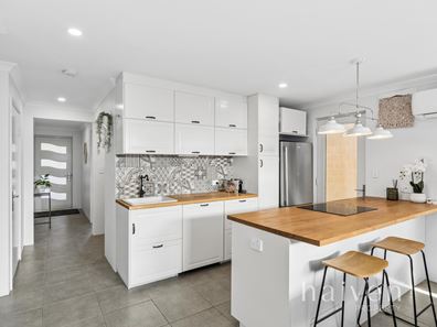 129 Camberwarra Drive, Craigie WA 6025