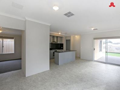 28 McDougal Way, Baldivis WA 6171