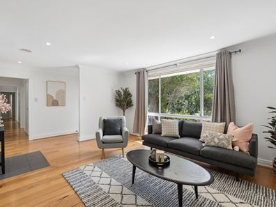 8 Sherington Road, Greenwood WA 6024