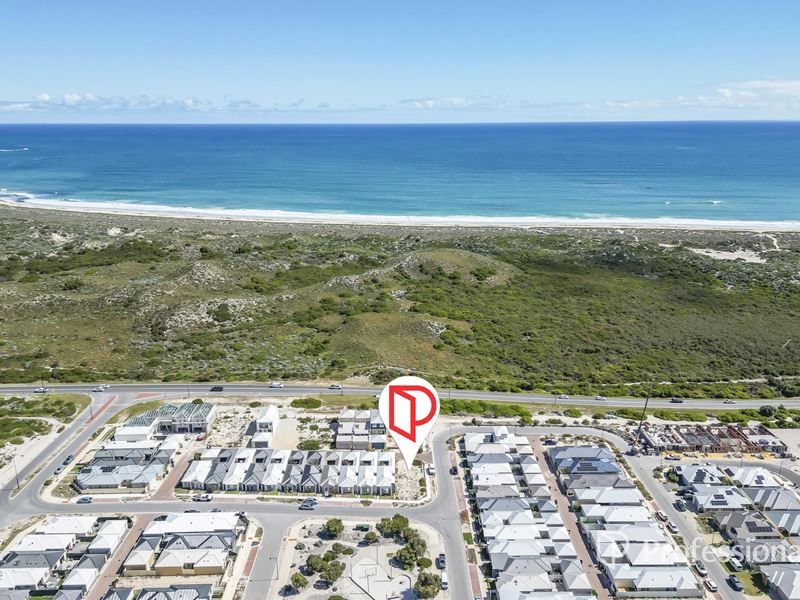 25 Lowlands Road, Two Rocks WA 6037
