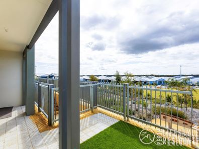18 Pender Lane, Eglinton WA 6034