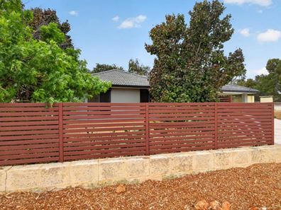 6 Bruce Street, Hillarys WA 6025