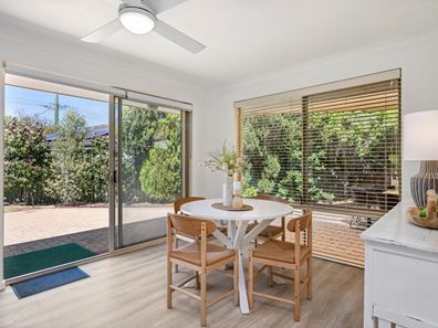 1 Smullin Street, Hamilton Hill WA 6163