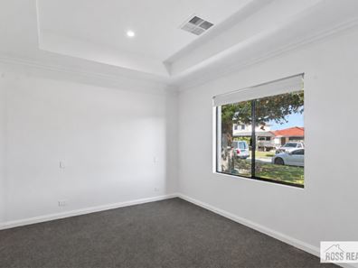 20 Hascombe Way, Morley WA 6062