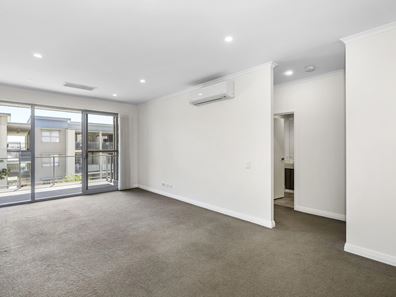 50/60 Flourish Loop, Atwell WA 6164