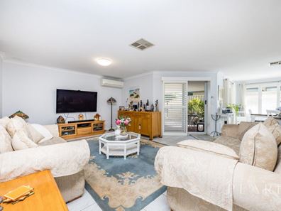 11 Talybont Bend, Butler WA 6036