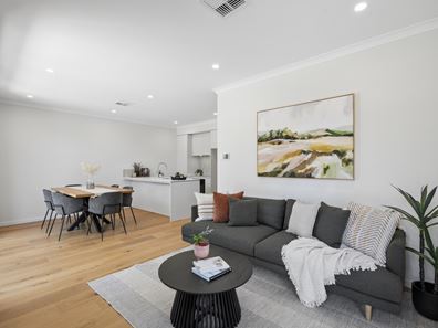 2/47 Telford Crescent, Stirling WA 6021