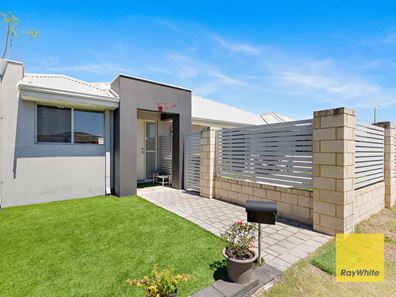 5 Bullfinch Street, Huntingdale WA 6110