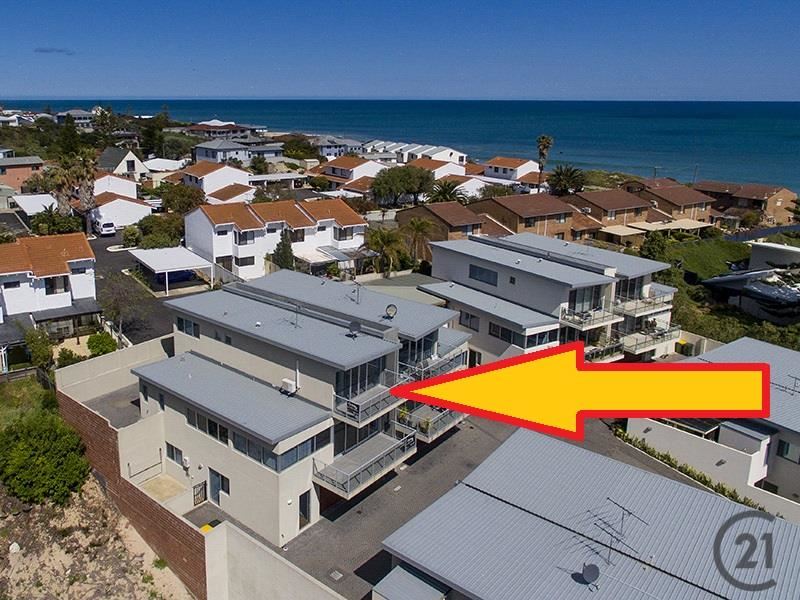 21D Oversby Street, Halls Head WA 6210