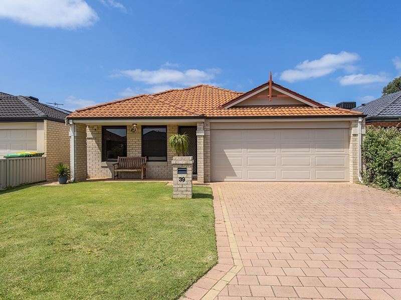 39 Kumarina Drive, Secret Harbour WA 6173 | Sold: 22 Jan 2019