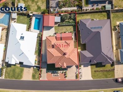 11 Naroona Drive, Dalyellup WA 6230