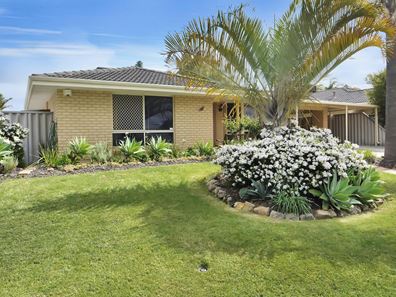 27 ENDERBY COURT, Ballajura WA 6066