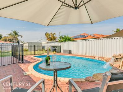 17 Heath Place, Thornlie WA 6108