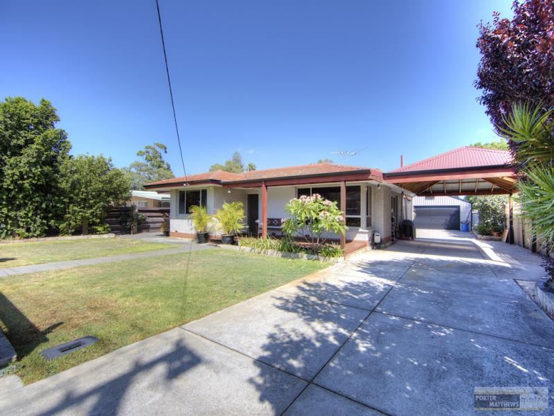 17 Coffey Road, Belmont WA 6104