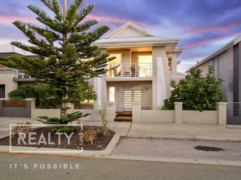 12 Tenerife Boulevarde, Hillarys WA 6025