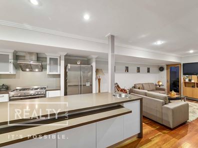 12 Tenerife Boulevarde, Hillarys WA 6025