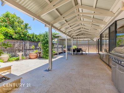 41 Central Park Avenue, Canning Vale WA 6155