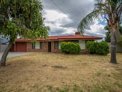 11 Nile Place, Beechboro WA 6063