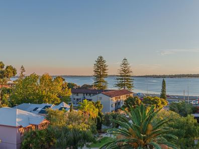 2/9 Bowman Street, South Perth WA 6151