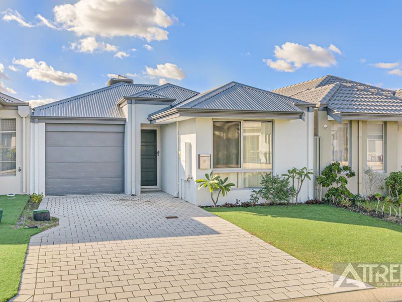 8 Hobson Loop, Piara Waters WA 6112
