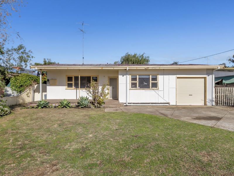 29 Wyeree Road, Mandurah WA 6210