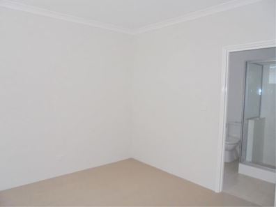 21 Venulosa Avenue, Halls Head WA 6210