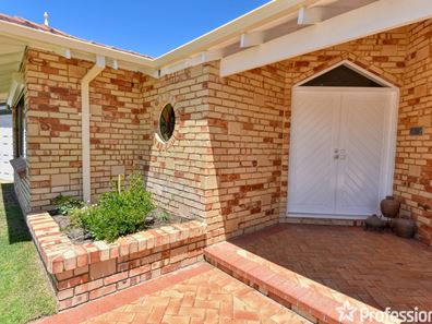 27 Westminster Grove, Port Kennedy WA 6172