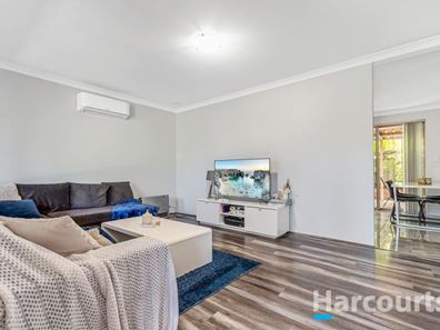 12 Parakeelya Road, Banksia Grove WA 6031