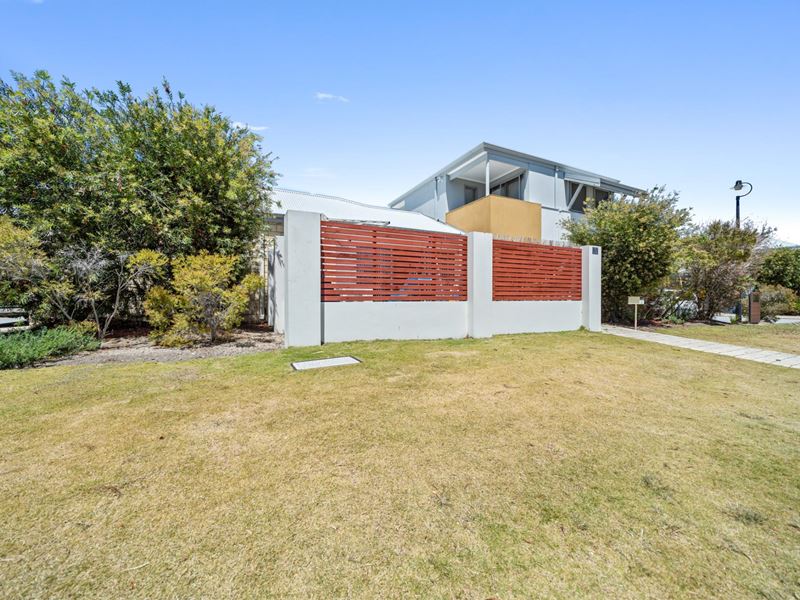 24/4 Jacana Pde, Ballajura