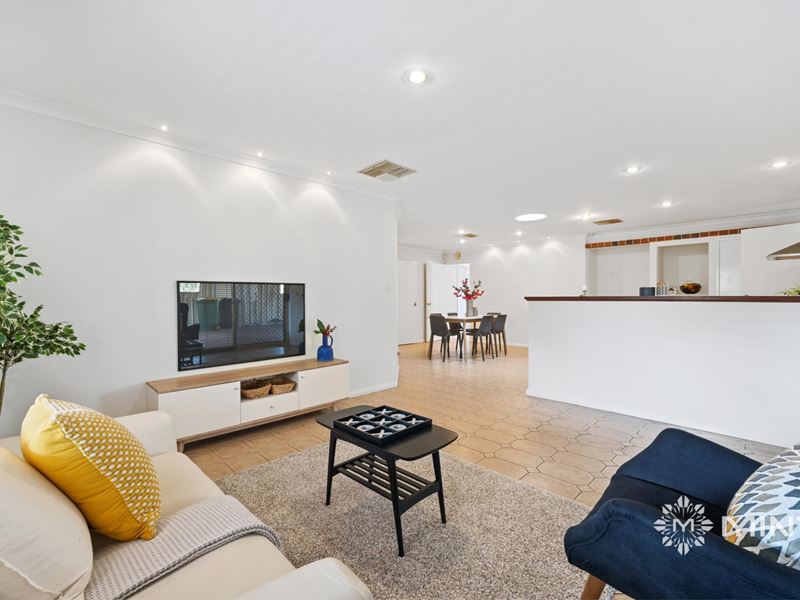 60 Chidzey Drive, Seville Grove WA 6112