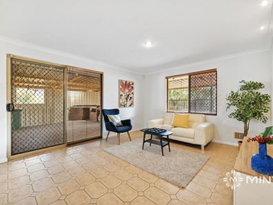 60 Chidzey Drive, Seville Grove WA 6112
