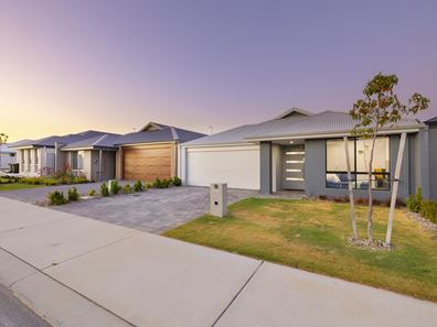 11 Carbrook Way, Brabham WA 6055