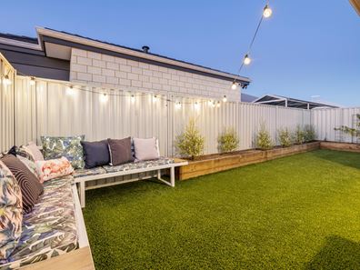 11 Carbrook Way, Brabham WA 6055