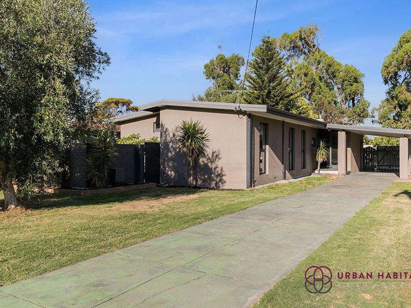 12 Carina Close, Rockingham