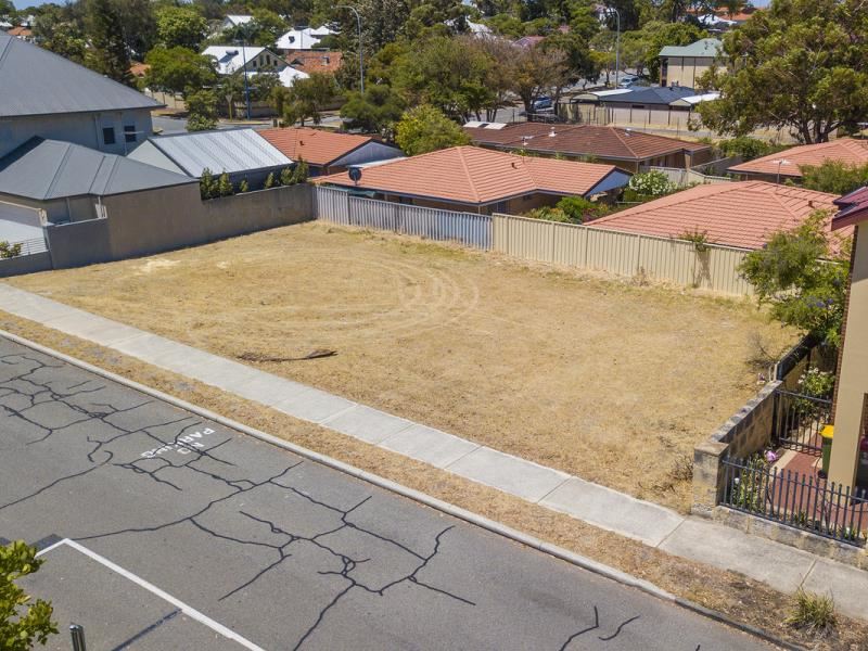 2 Wilkinson Street, Fremantle
