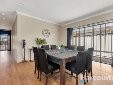 26 La Mirada Avenue, Clarkson WA 6030