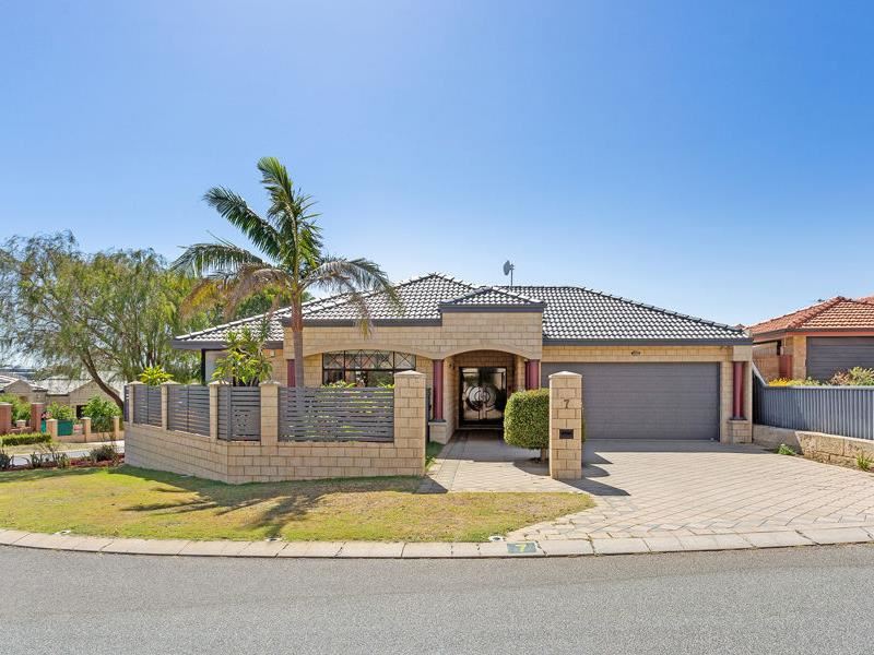 7 Woodroffe Place, Alexander Heights
