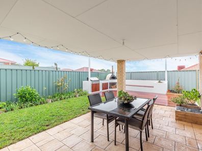 20 Sugarloaf Close, Merriwa WA 6030