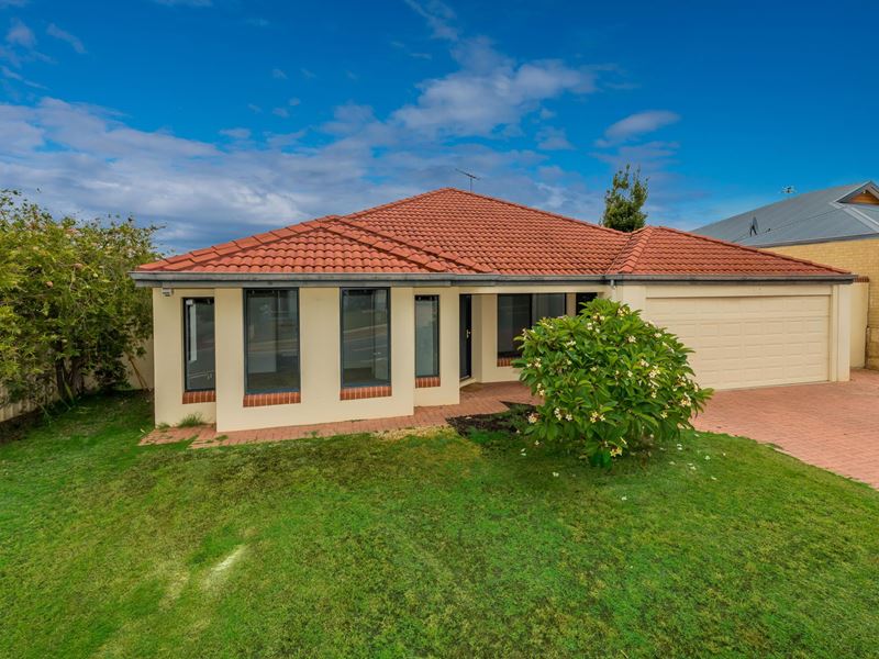 25 Longleaf Drive, Clarkson WA 6030