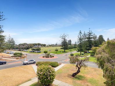 10/118 Broome Street, Cottesloe WA 6011