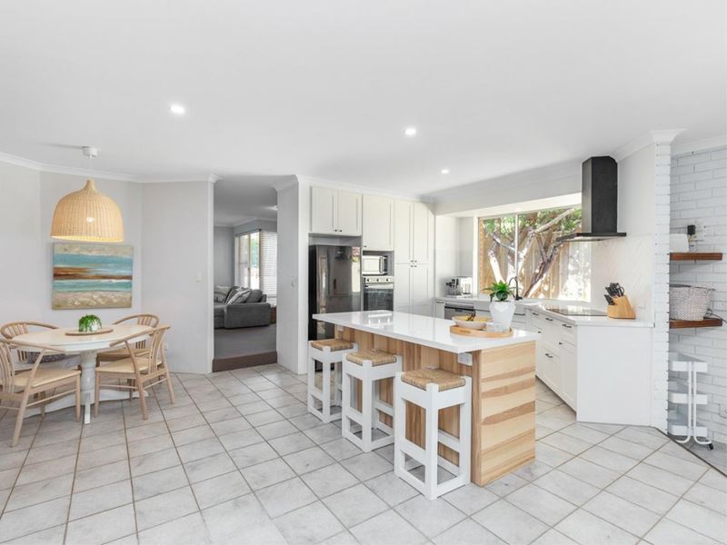 7 Leeves Court, Quinns Rocks