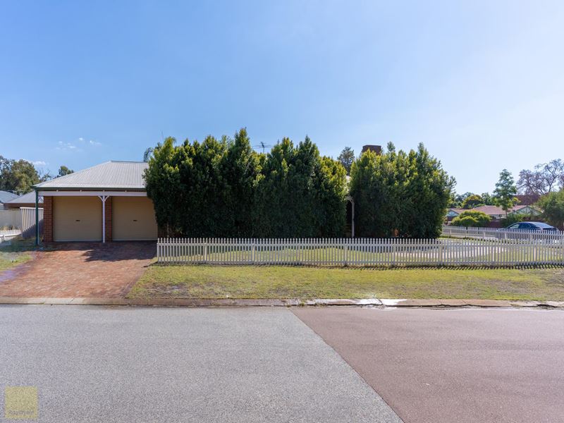 17 Bottlebrush Drive, Morley